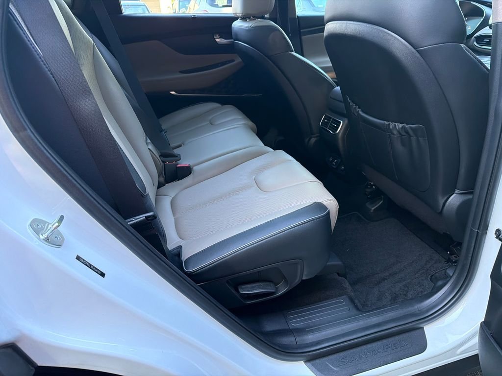 2023 Hyundai Santa Fe Limited - Photo 15