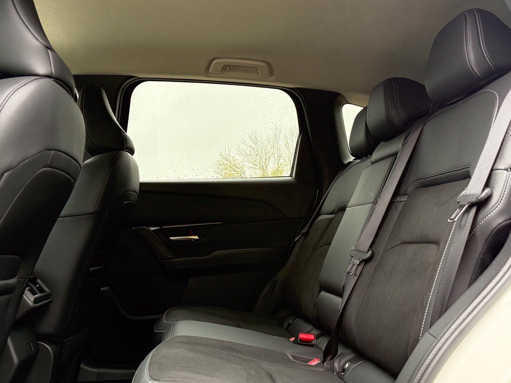 New 2026 White Mazda 2.5 S Select image 22