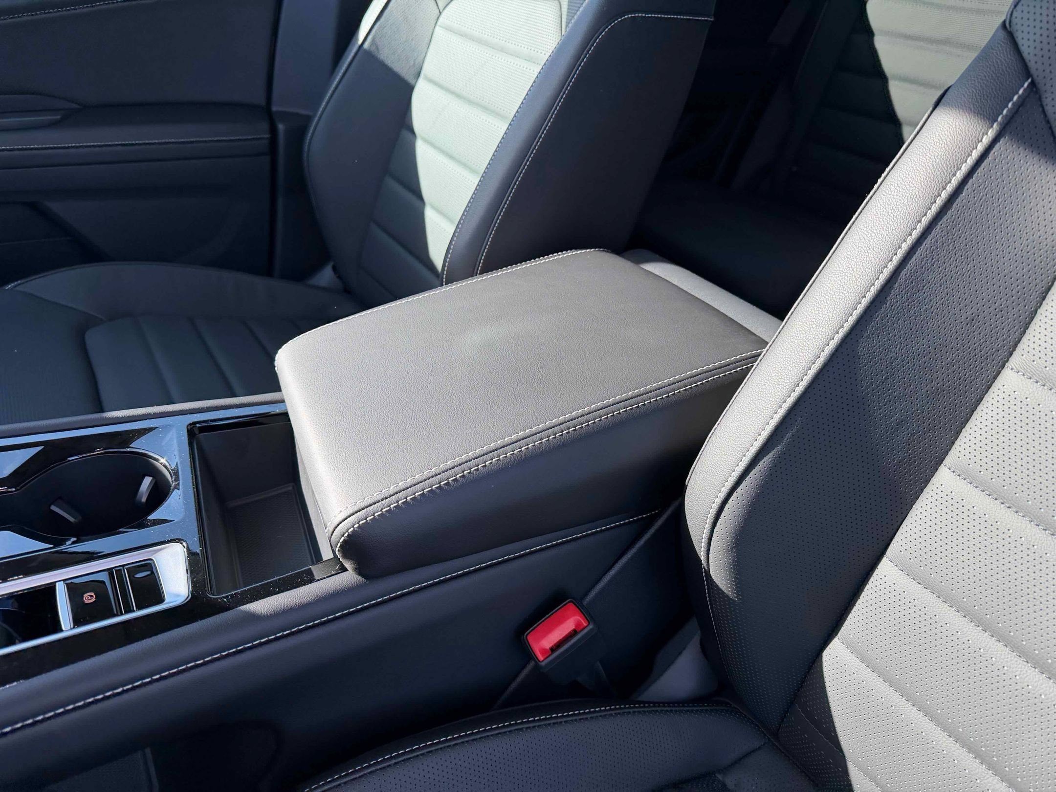 New 2026 Gray Volkswagen 2.0T SEL image 28