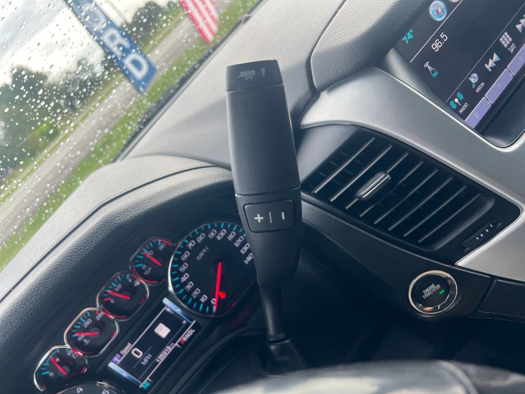 Used 2018 Black GMC SLT image 17