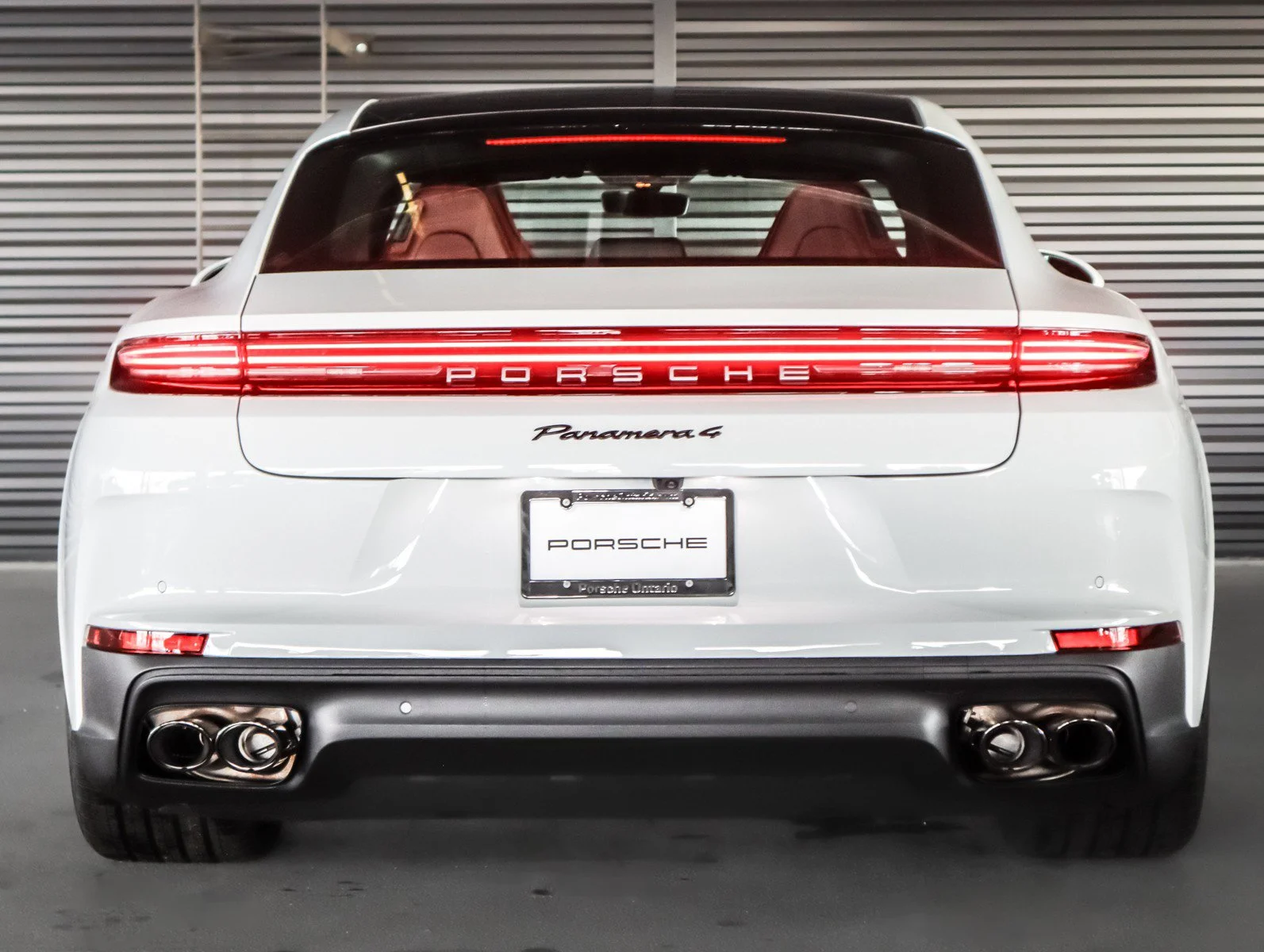 New 2026 Carrara White Metallic Porsche 4 E-Hybrid image 9
