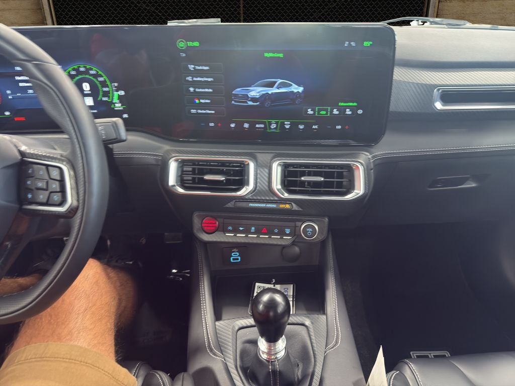 2025 Ford Mustang GT Premium - Photo 30