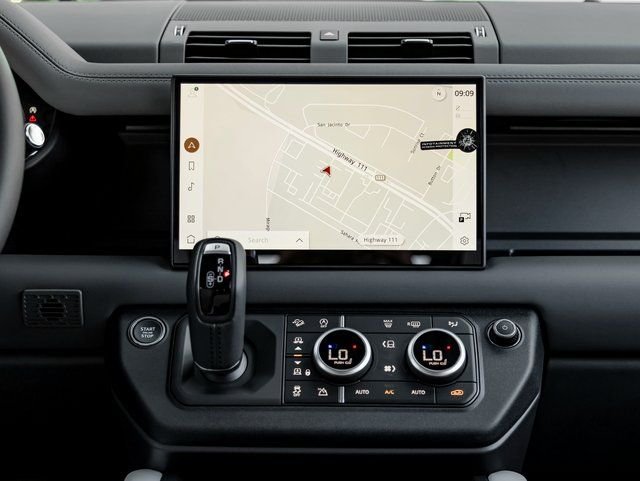 New 2025 Santorini Black Land Rover S image 18