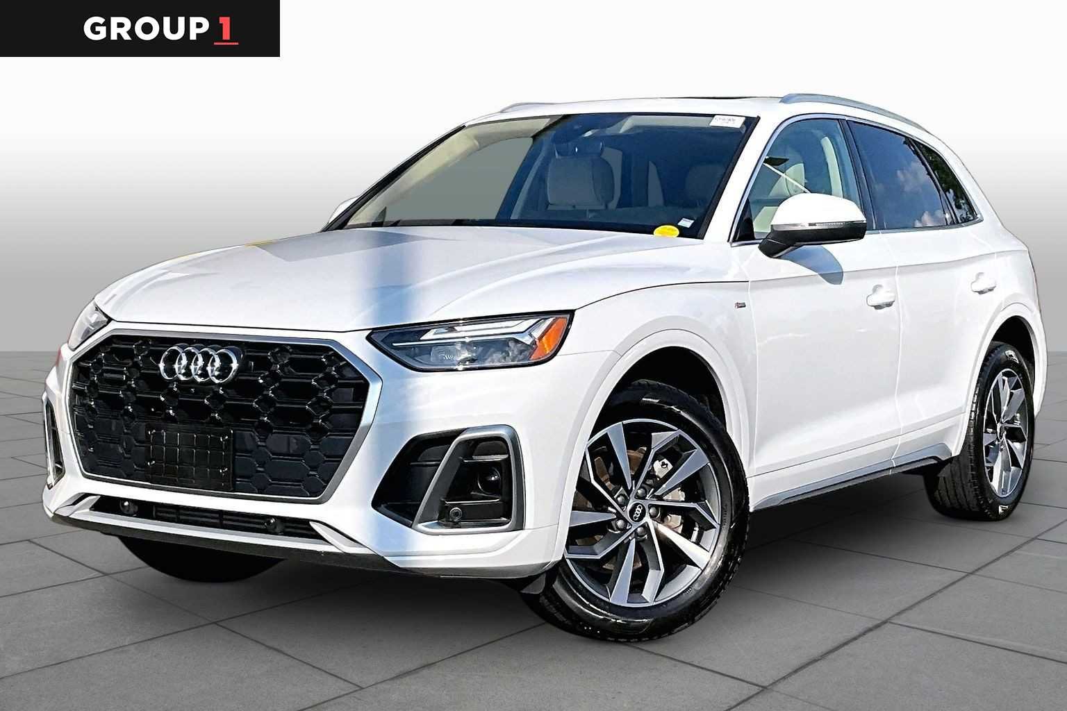 2024 Audi Q5 S line Premium Plus