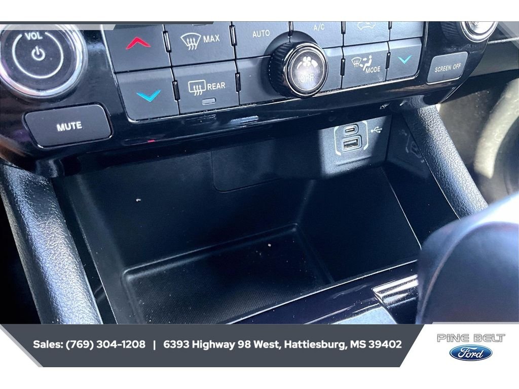 Used 2022  Jeep (RED) Edition image 24
