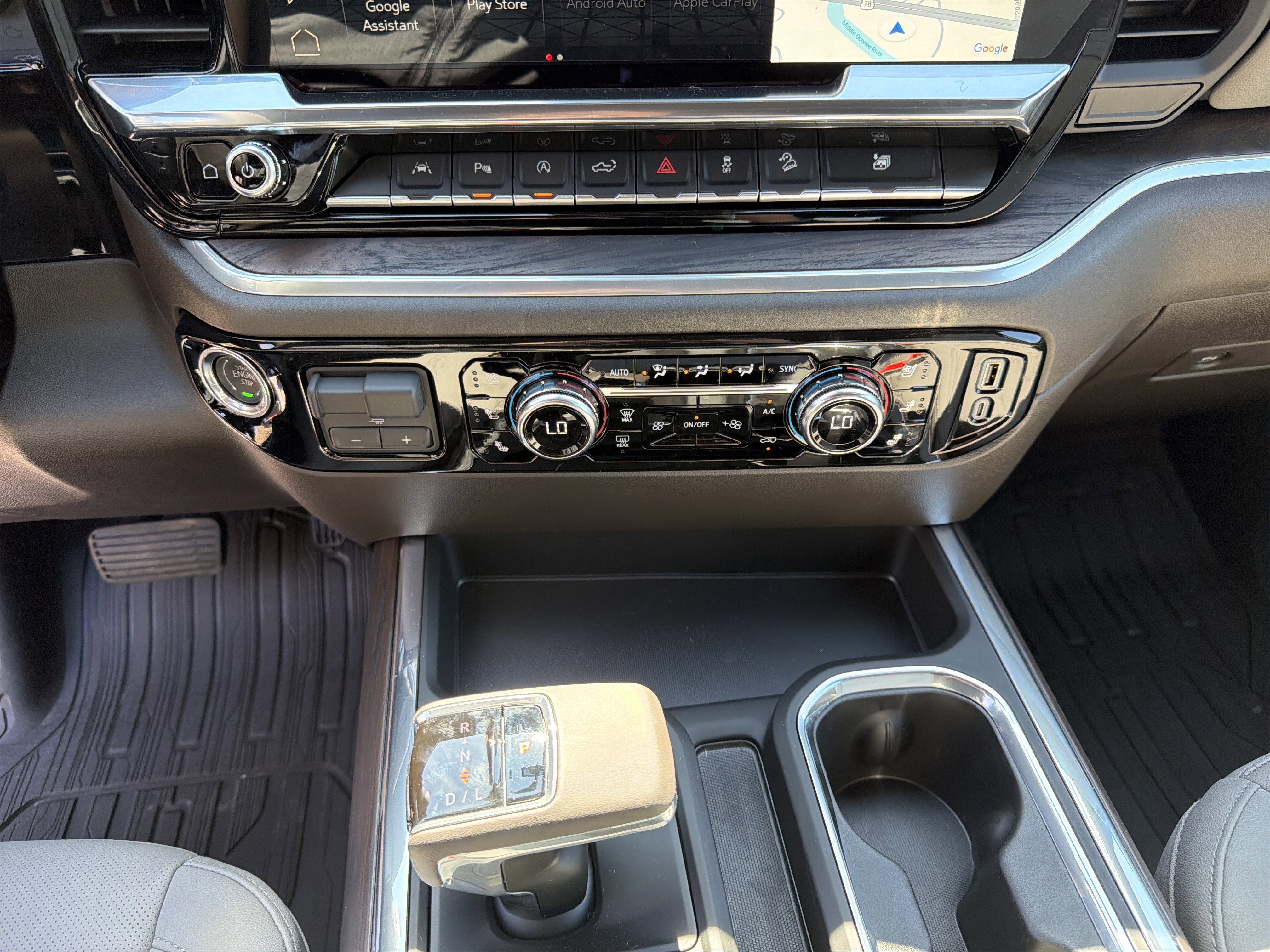 2026 GMC Sierra 1500 SLT - Photo 30