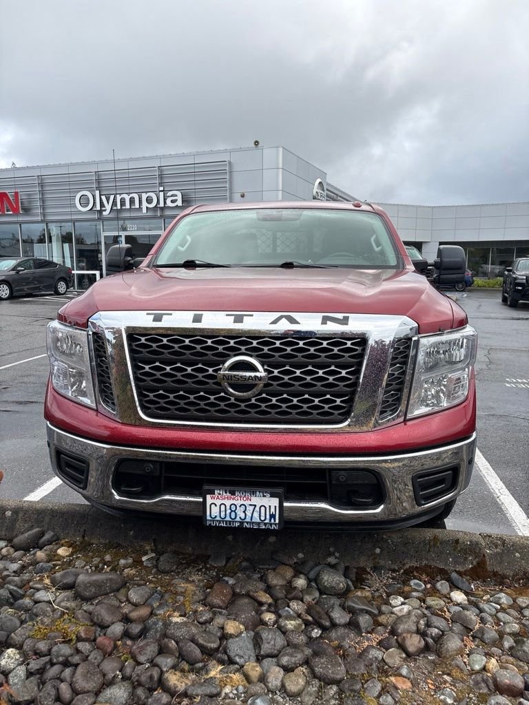 Used 2018 Red Nissan SV image 3