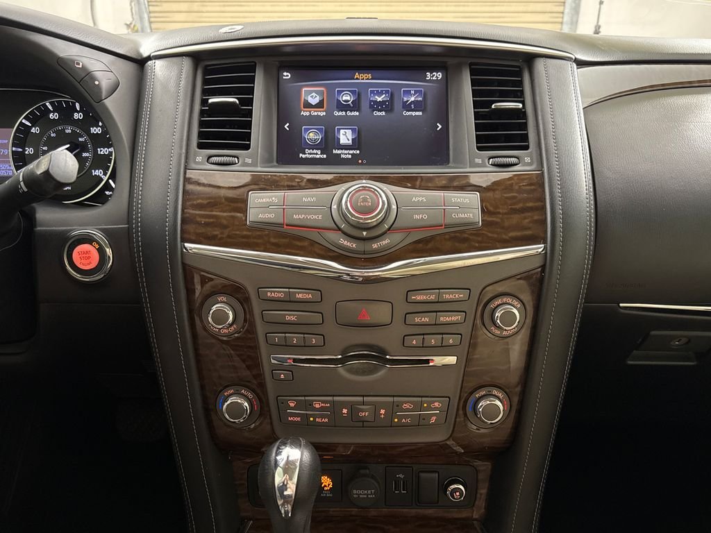 Used 2020 White Nissan Platinum image 18