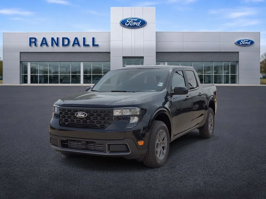 New 2026 Shadow Black Ford XLT image 2