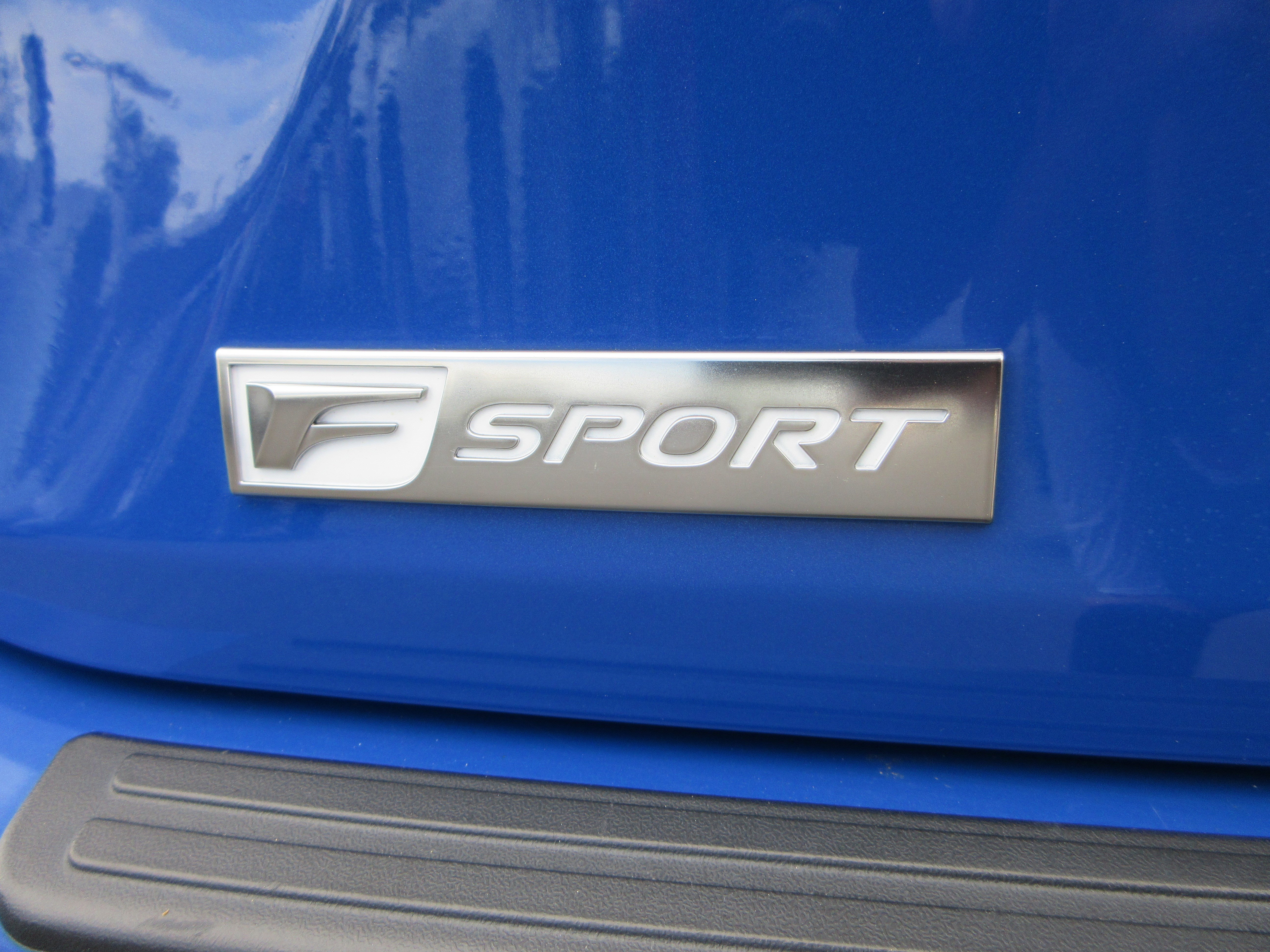 Used 2022 Grecian Water Lexus 350 F Sport Handling image 9