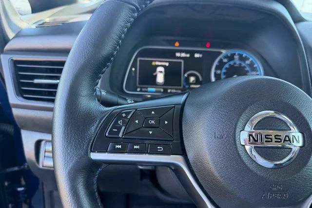 Used 2019 Blue Nissan SV image 15