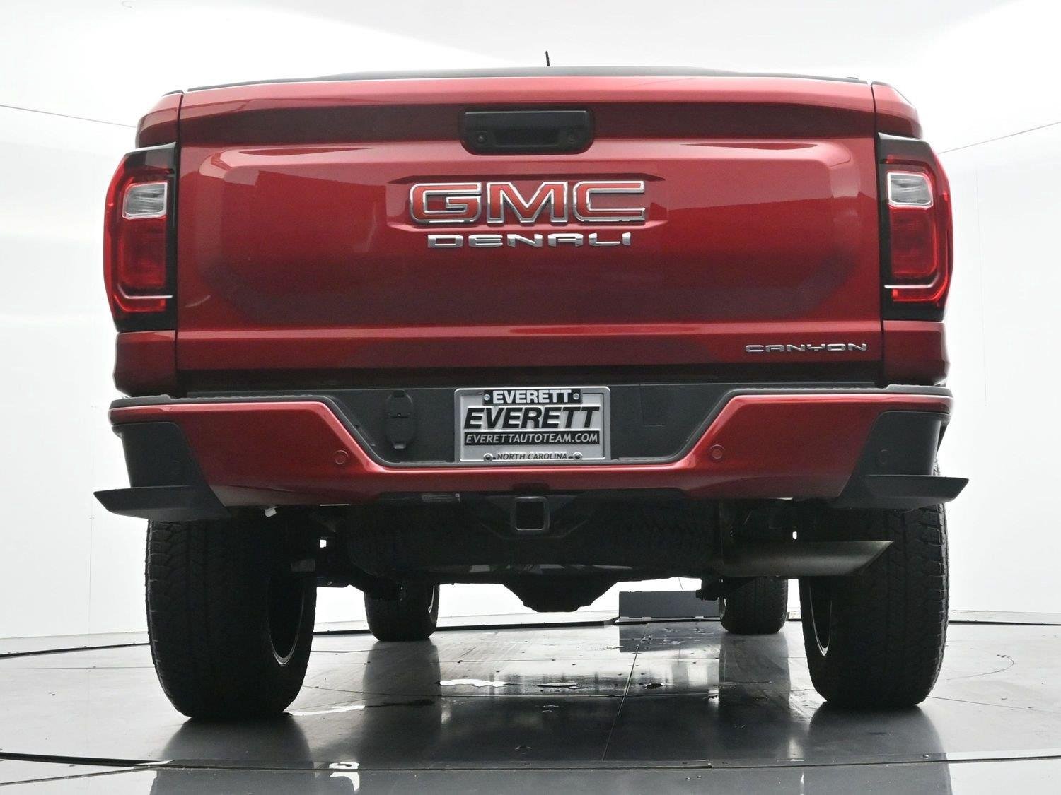 Used 2025 Volcanic Red Tintcoat GMC Denali image 47