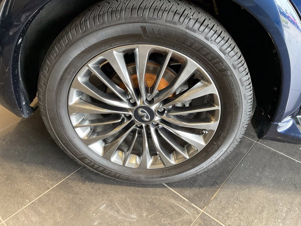 Used 2018 Blue INFINITI  image 8
