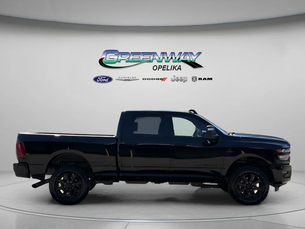 New 2025 Diamond Black Crystal Pearlcoat RAM Big Horn image 2