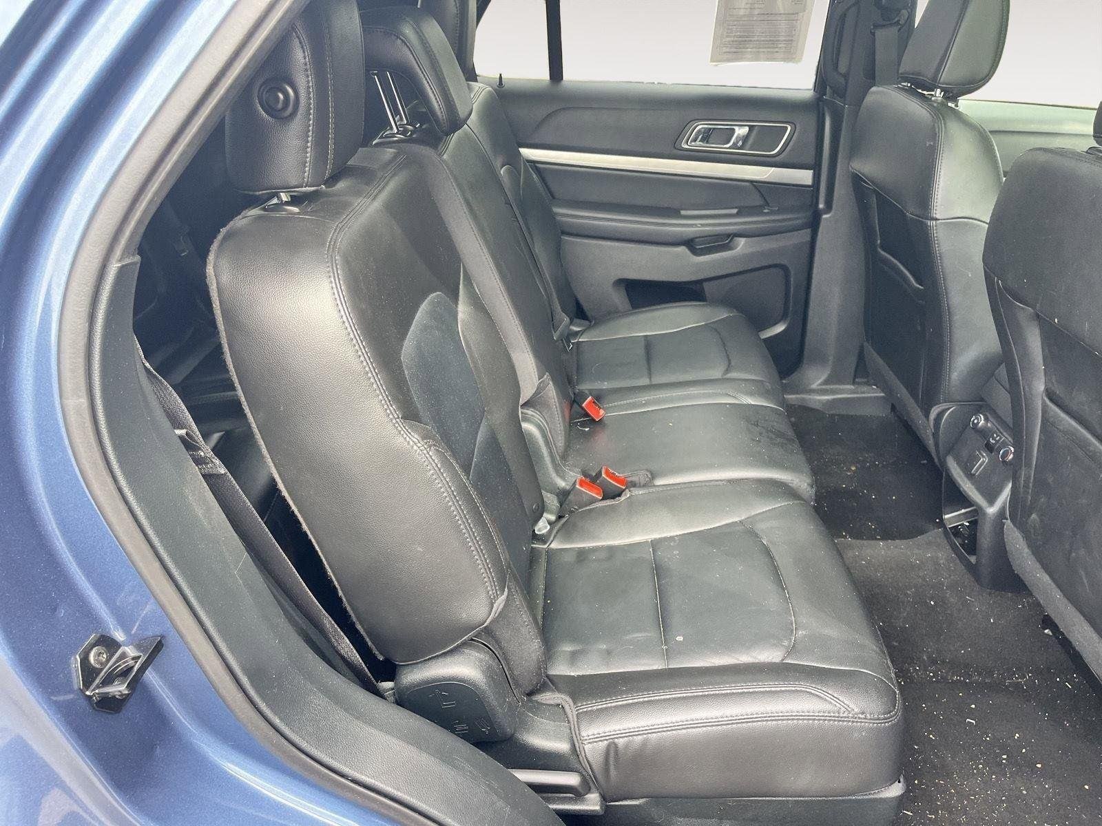 Used 2018 Blue Ford XLT image 43