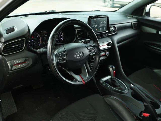 Used 2019 Chalk White Hyundai 2.0 Premium image 15