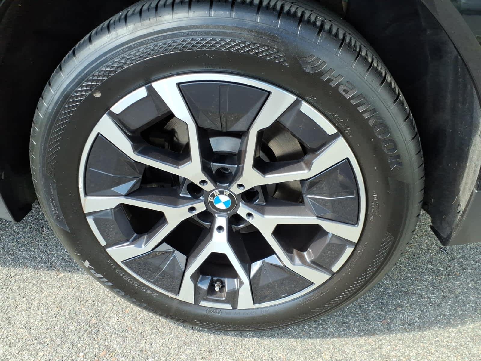 Used 2026 Black Sapphire Metallic BMW 30 xDrive image 9