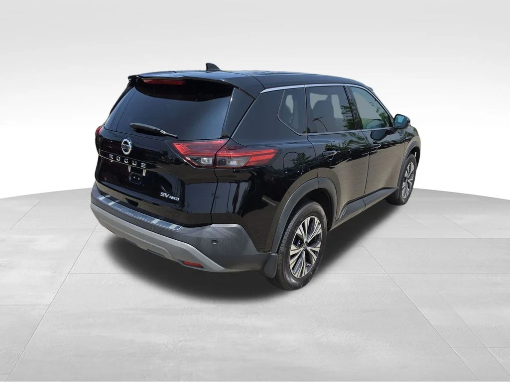 Used 2021 Black Nissan SV image 7