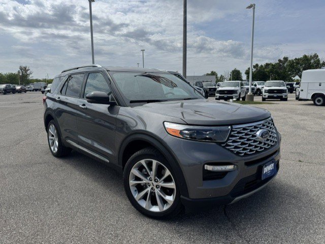 2021 Ford Explorer Platinum 4WD's photo