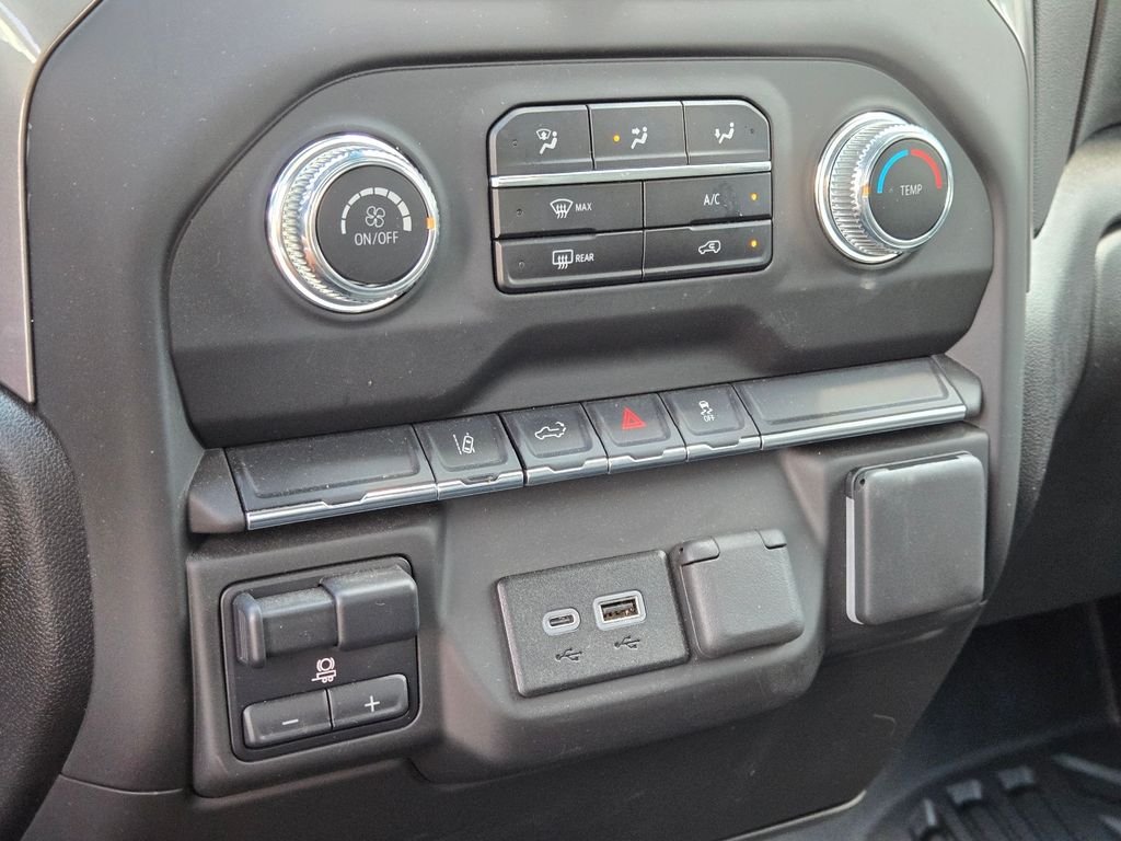 Used 2025 White GMC Pro image 33