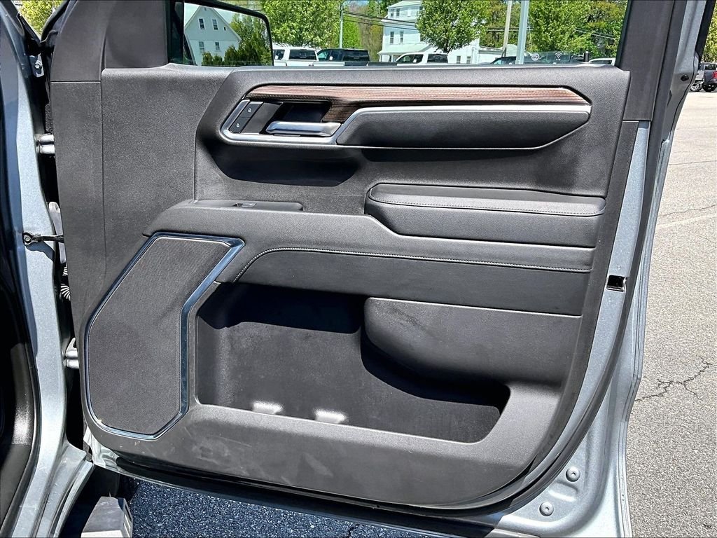 Used 2024 Gray Chevrolet LT image 12