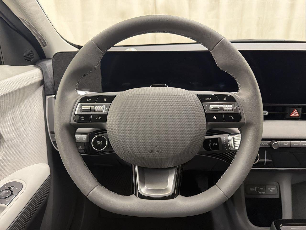 New 2026 Abyss Black Hyundai SEL image 15