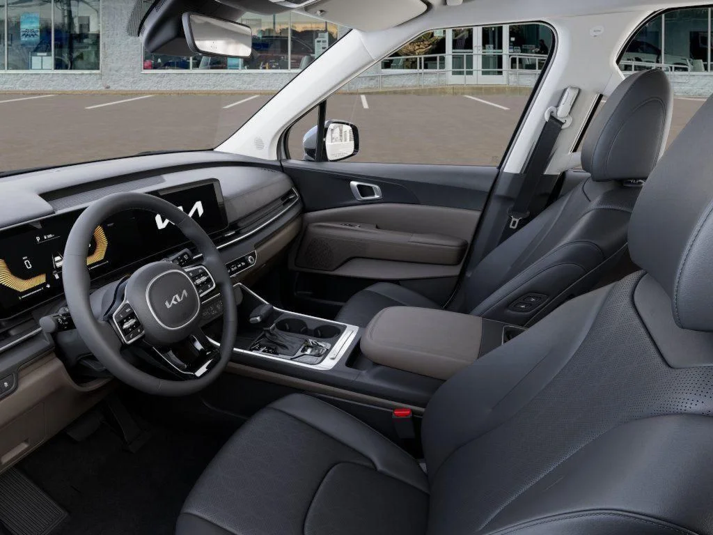 New 2026 White Kia EX image 17
