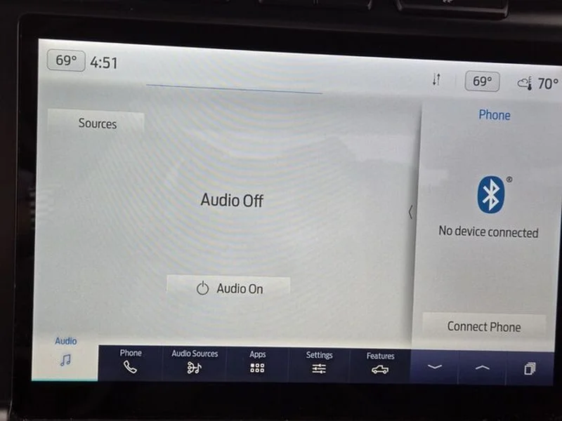 Used 2022 Red Metallic Ford XLT image 25