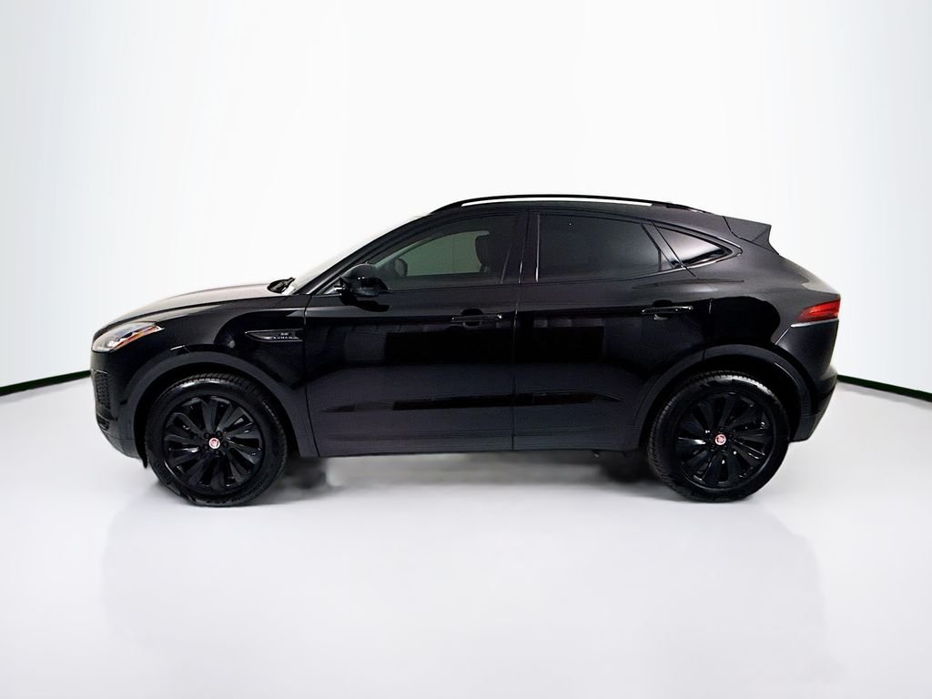 Used 2020  Jaguar SE image 8