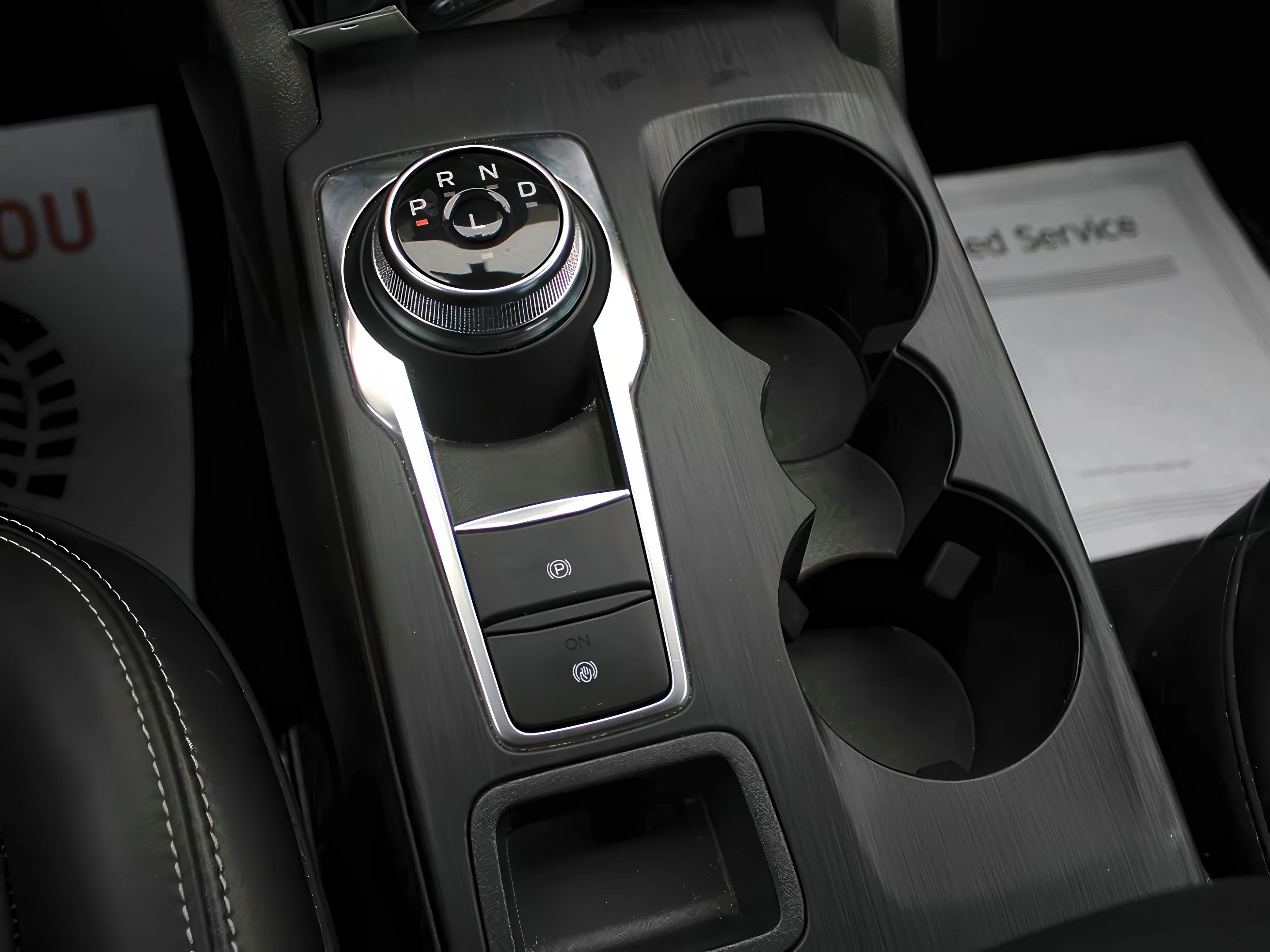 2024 Ford Escape Platinum - Photo 23