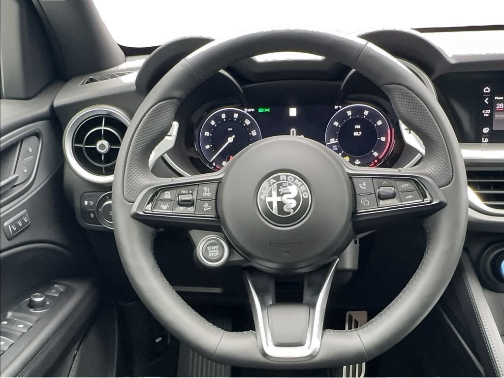 2025 Alfa Romeo Stelvio Base - Photo 44