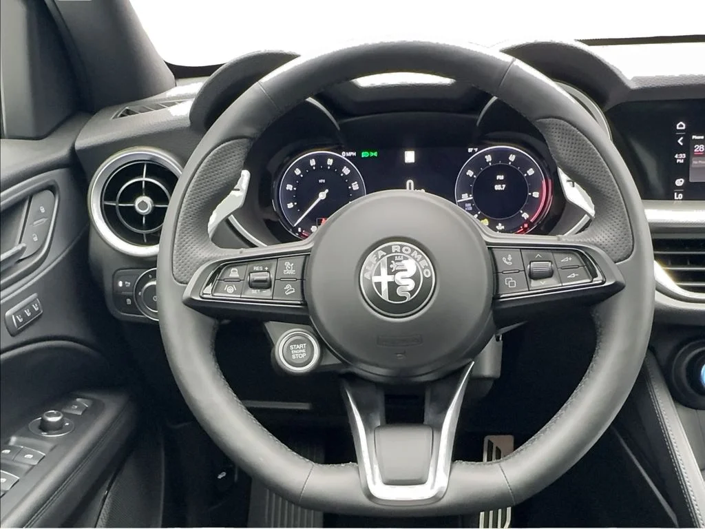 2025 Alfa Romeo Stelvio Base - Photo 44