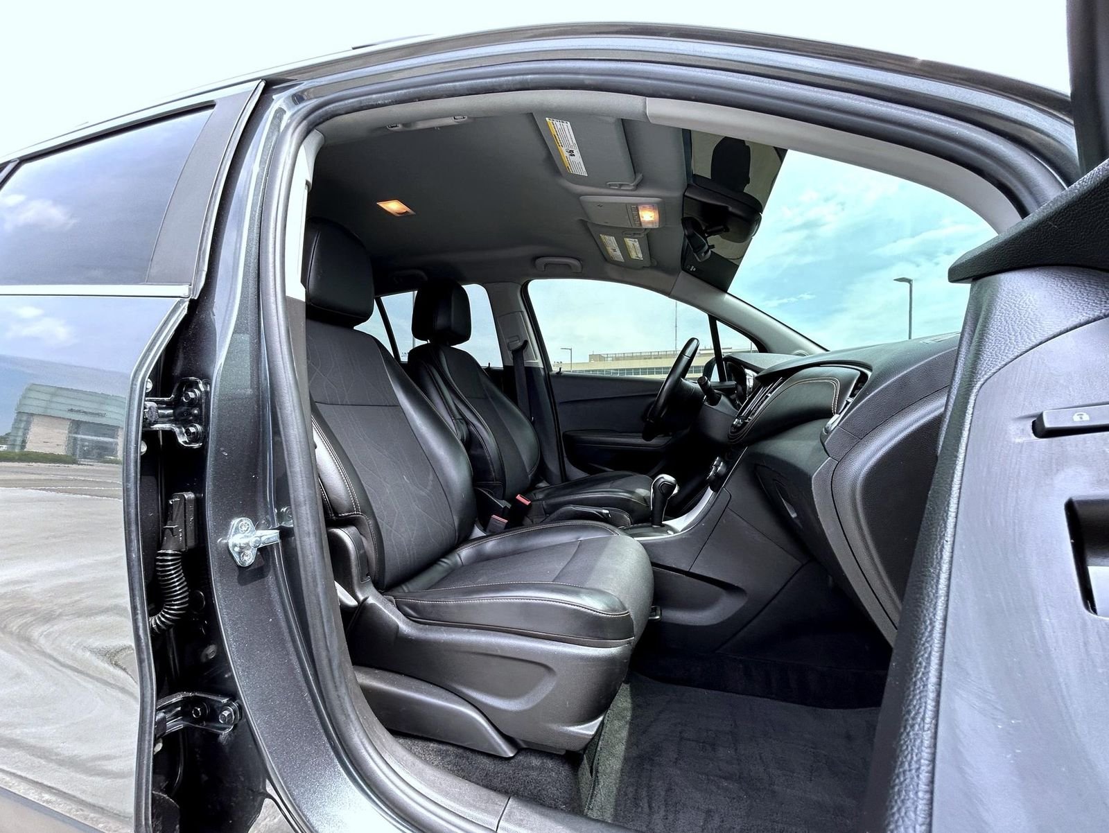 Used 2018 Gray Chevrolet LT image 15