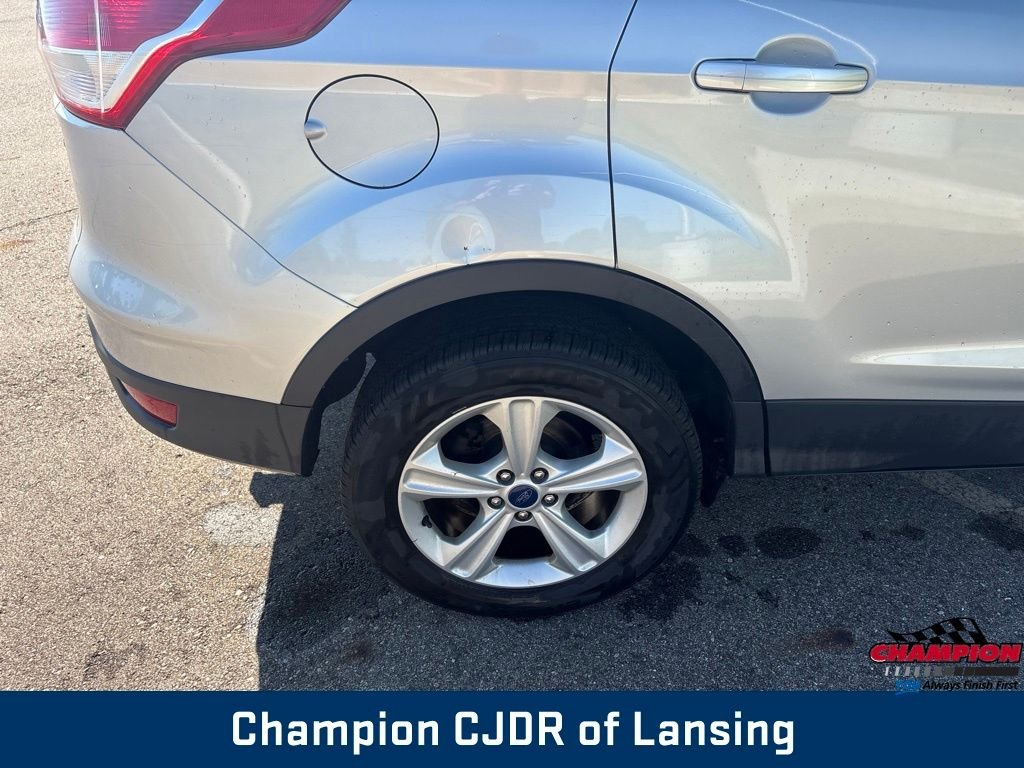 Used 2014 Silver Ford SE image 30