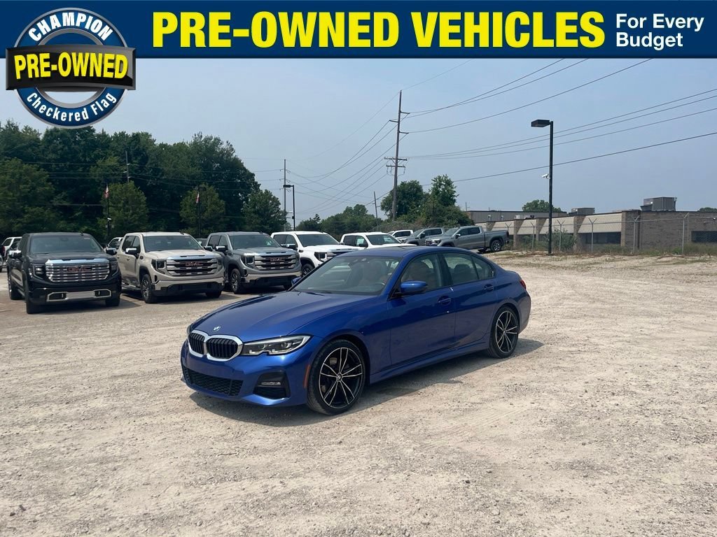 2022 BMW 3 Series 330i xDrive AWD photo