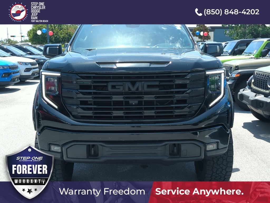 Used 2023 Black GMC Elevation image 9