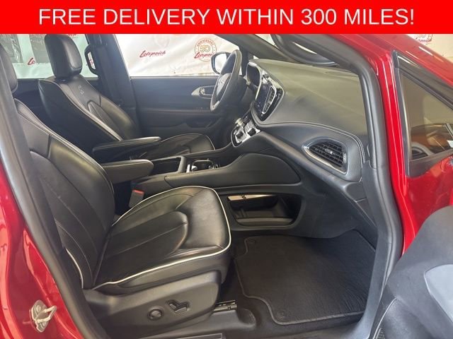 2025 Chrysler Pacifica Limited - Photo 42
