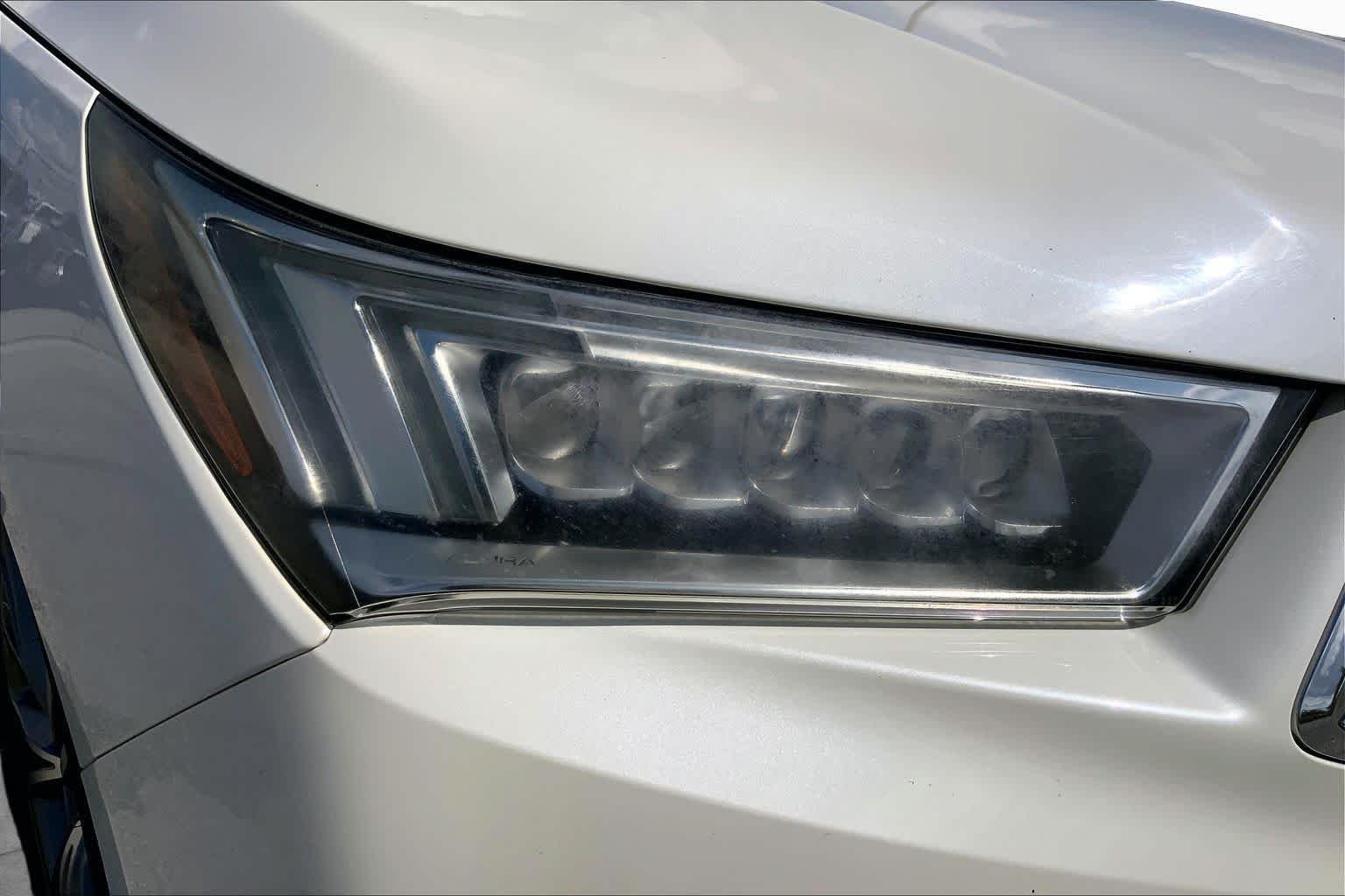 Used 2017 White Diamond Pearl Acura w/Technology Pkg image 27