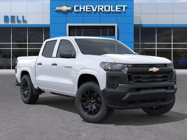 New 2026 Summit White Chevrolet WT image 7