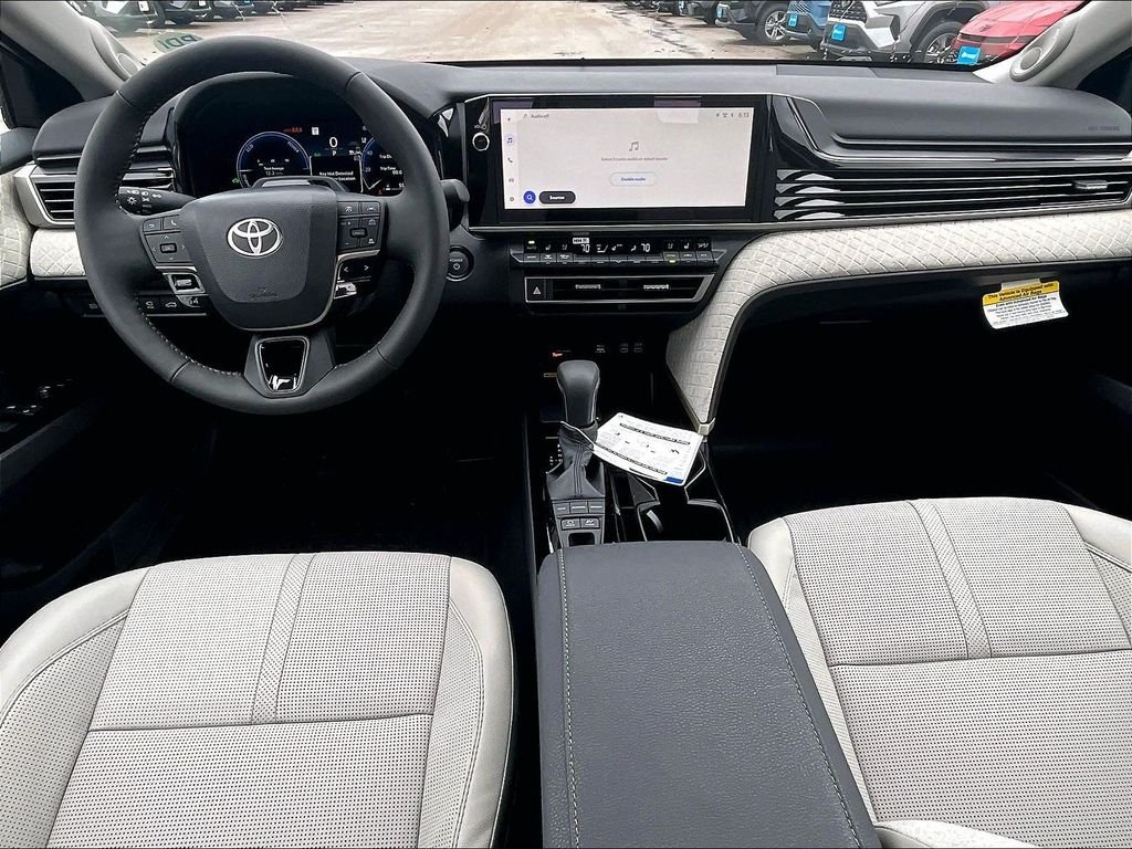 2026 Toyota Camry XLE - Photo 12