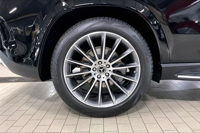 New 2026 Black Mercedes-Benz GLE 450 image 22