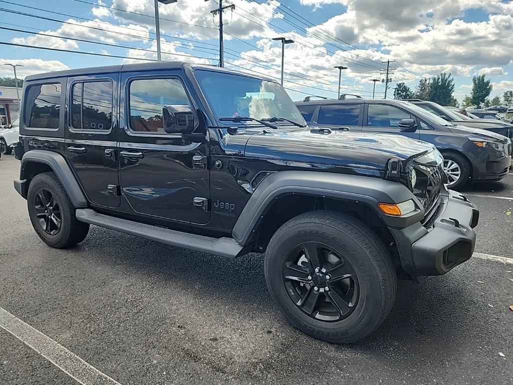 Used 2022 Black Jeep Unlimited Sport Altitude image 1