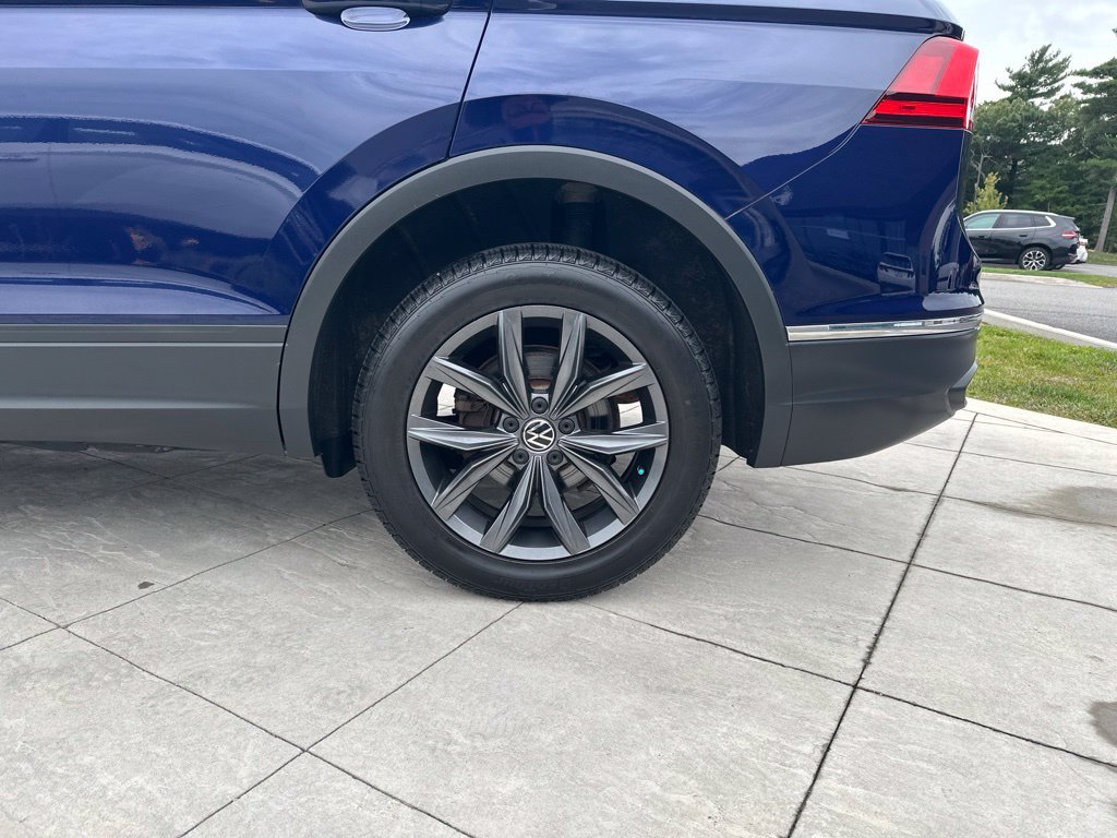 2022 Volkswagen Tiguan SE - Photo 21