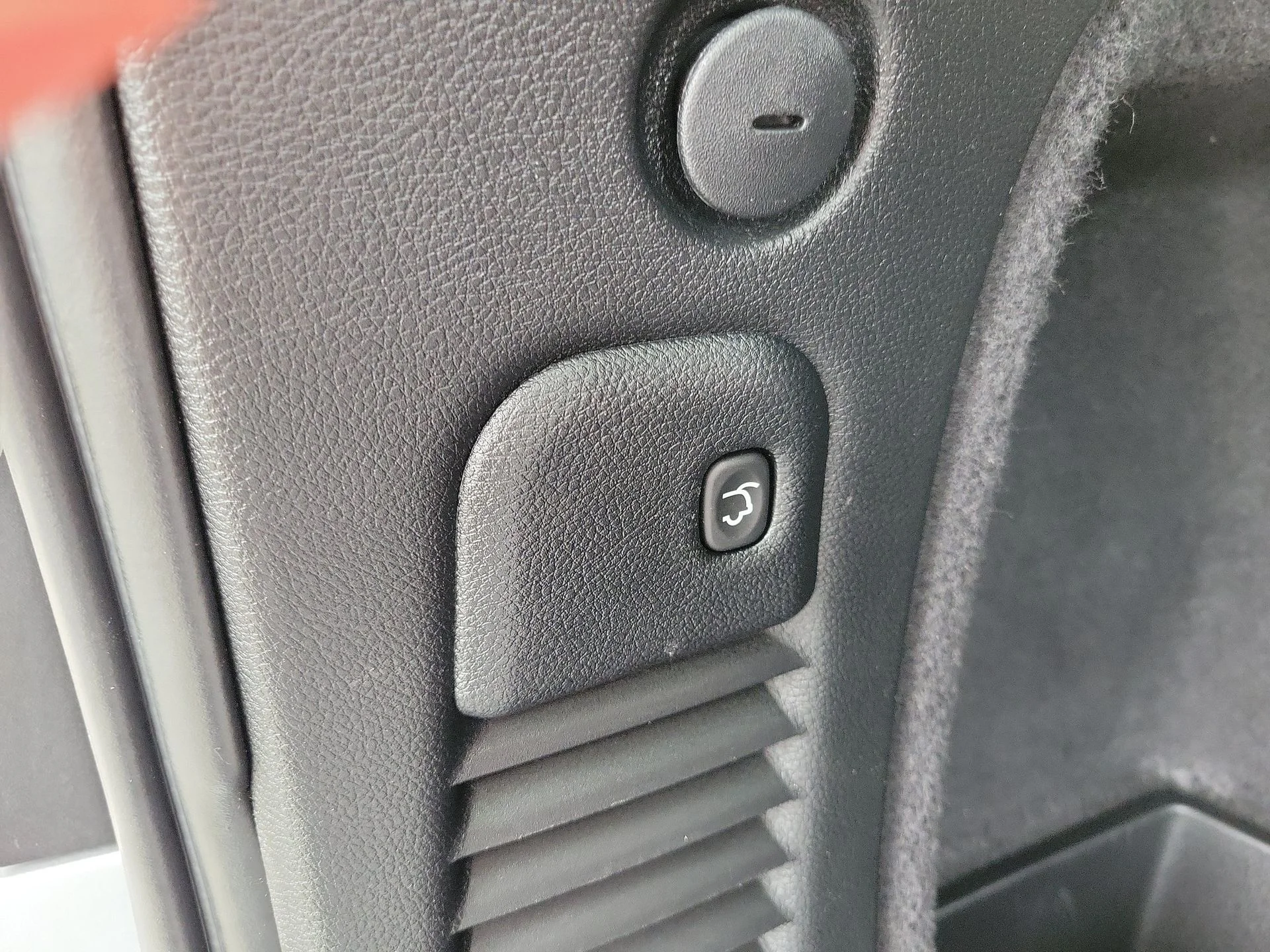 Used 2025 Silver Dodge SRT Hellcat image 30