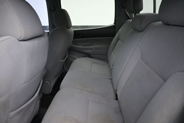 Used 2008 White Toyota Base image 18