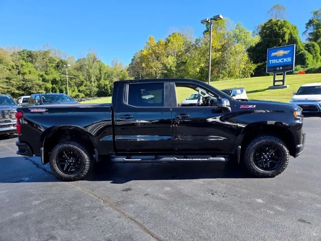 Used 2021 BLACK Chevrolet LT Trail Boss image 9