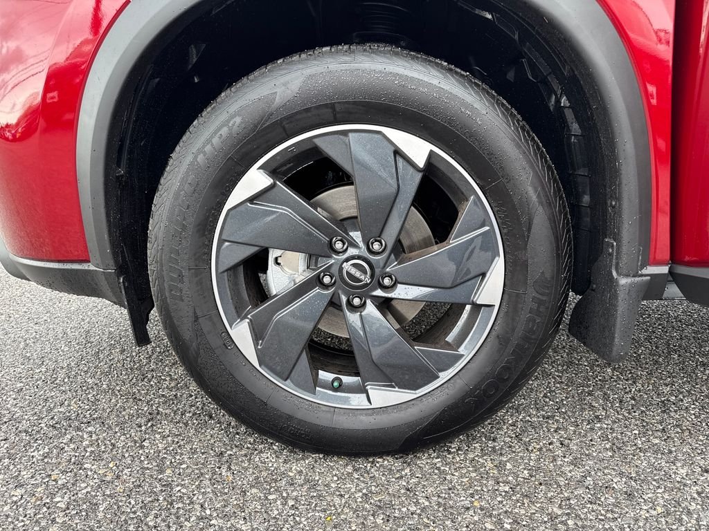 New 2026 Scarlet Ember Tintcoat Nissan SV image 28