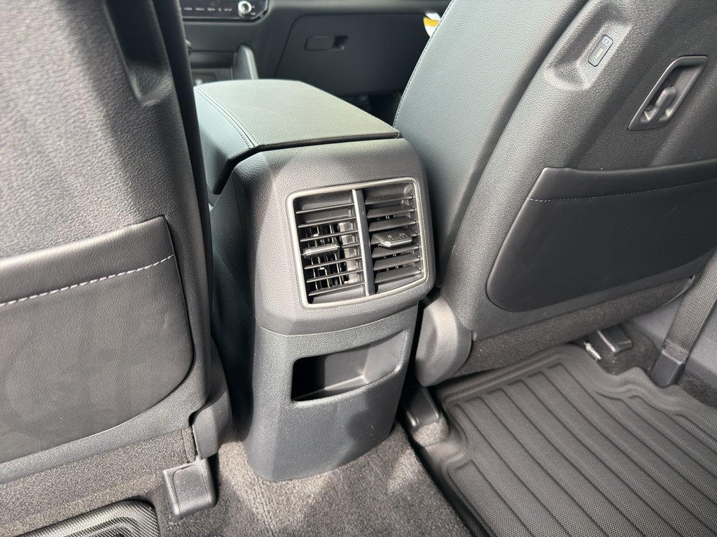 New 2026 Glacial White Pearl Kia X-Pro Prestige image 12