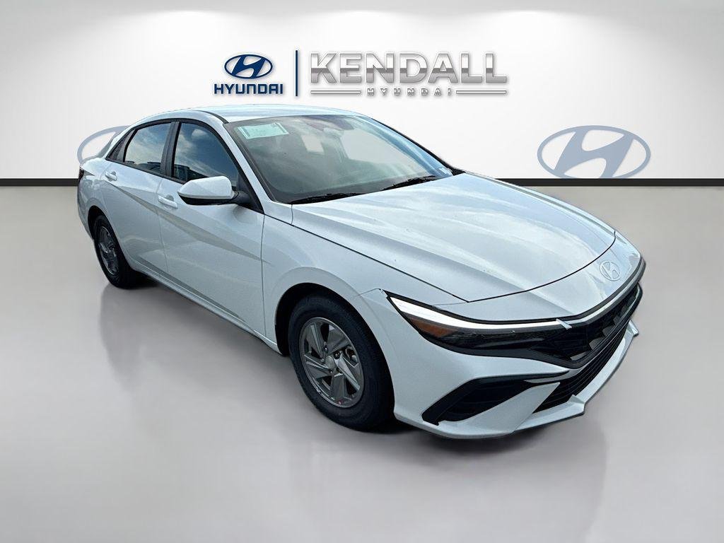 New 2026 Serenity White Hyundai SE image 1