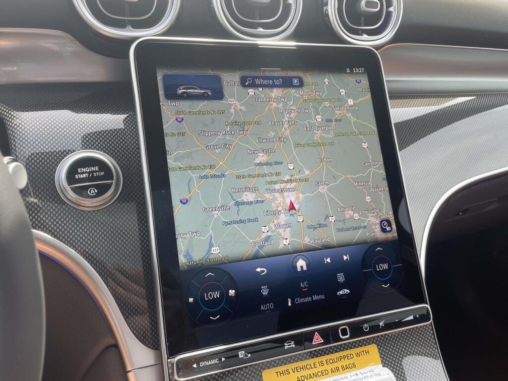 New 2027 Graphite Grey Metallic Mercedes-Benz GLC 300 image 22